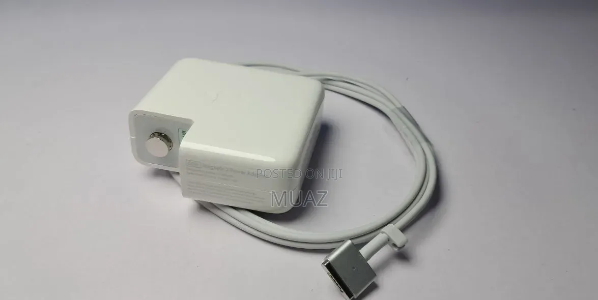 Apple 61W USB-T Power Adapter – Fast Charging for MacBook Pro