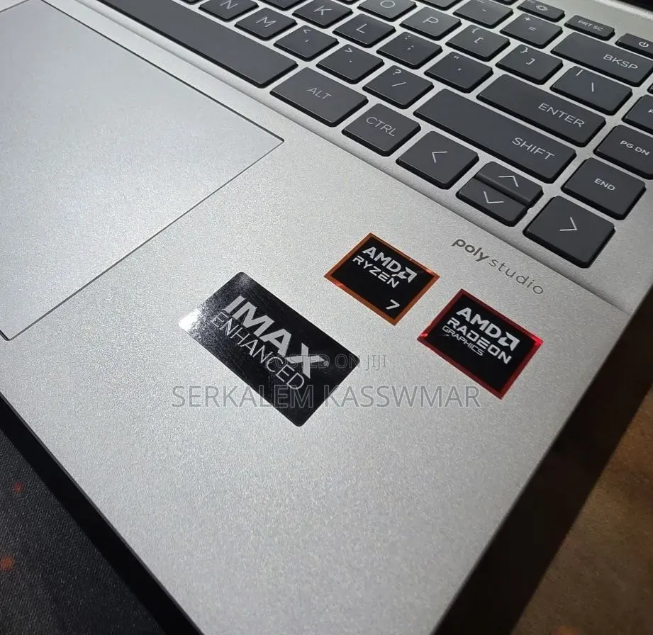 New Laptop HP Pavilion 14 32GB AMD Ryzen 7 SSD 1T