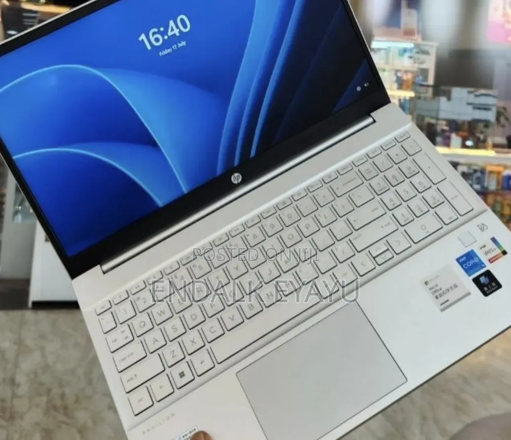 New Laptop HP Pavilion 15 16GB Intel Core i5 SSD 1T