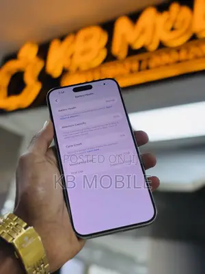 New Apple iPhone 16e 128 GB Black