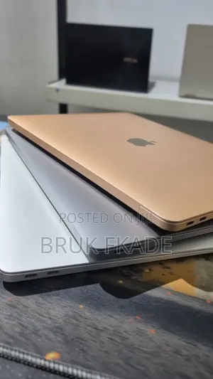 New Laptop Apple MacBook Air 2020 M1 8GB Apple M1 SSD 256GB