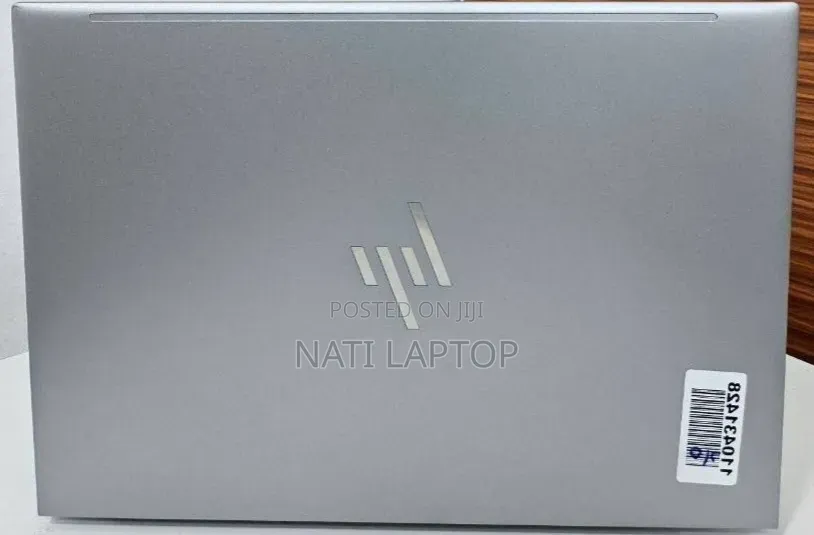 New Laptop HP ZBook Firefly 14 G10 16GB Intel Core i7 SSD 512GB