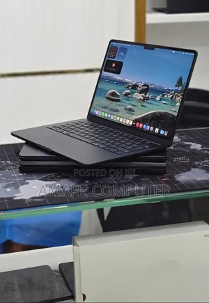 New Laptop Apple MacBook Pro 2024 M4 16GB Apple M4 SSD 256GB