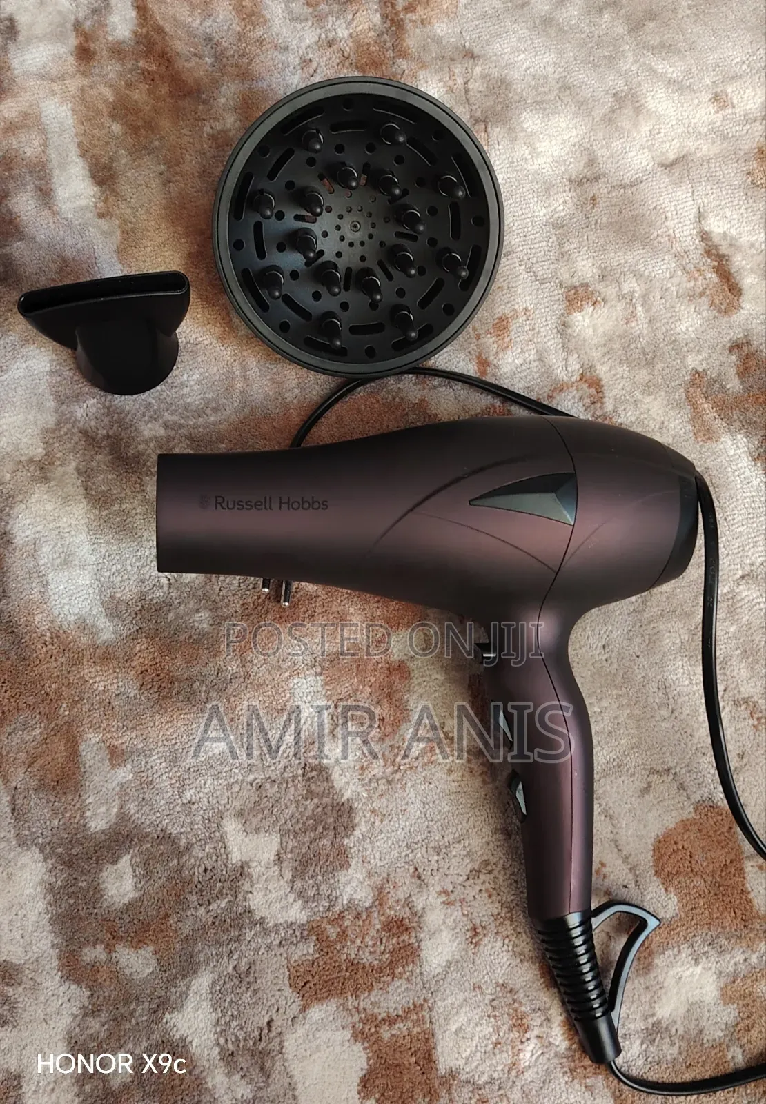 Russell Hobbs Styling Curly or Wavy Hair Nor Dryer