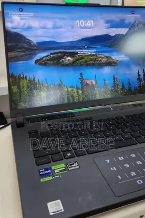 New Laptop Asus ROG Strix G16 16GB Intel Core i9 SSD 1T