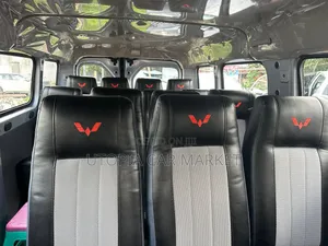 Wuling EV80 2025 Blue