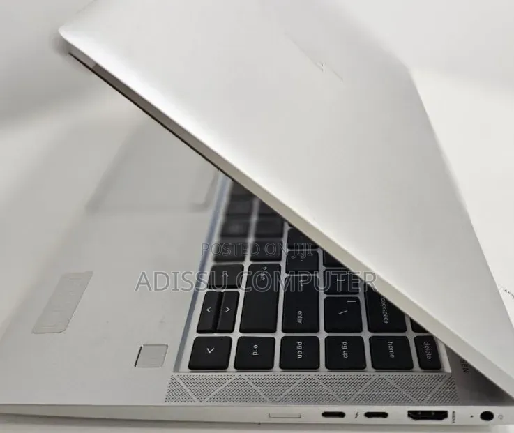New Laptop HP EliteBook 840 G8 16GB Intel Core i7 SSD 512GB