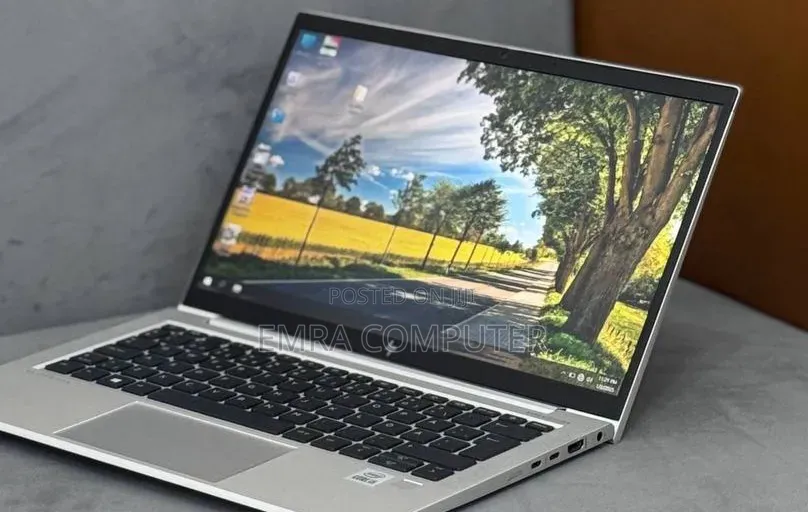 New Laptop HP EliteBook 830 G7 8GB Intel Core i5 SSD 512GB