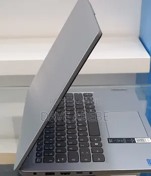 New Laptop Lenovo Ideapad 3 8GB Nvidia SSD 128GB