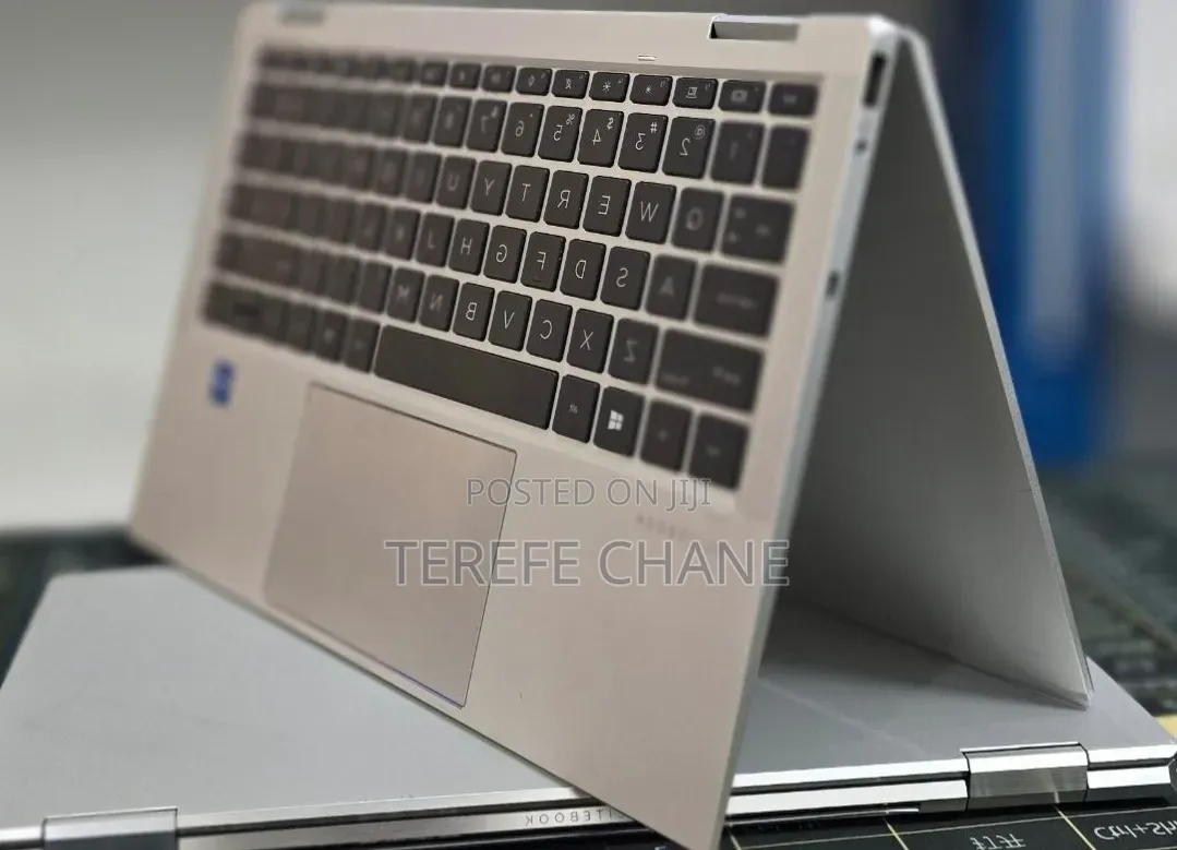 New Laptop HP EliteBook x360 1040 G9 16GB Intel Core i7 SSD 512GB