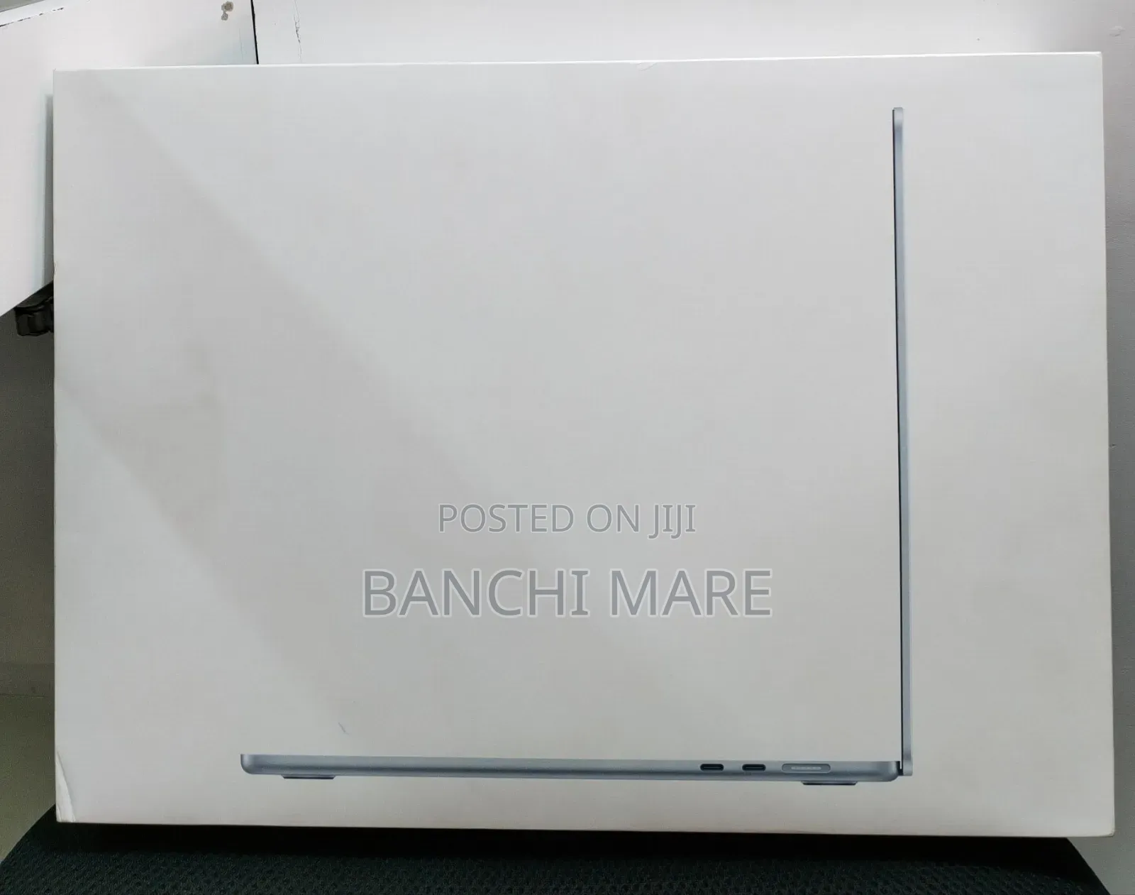New Laptop Apple MacBook Air 2025 M4 16GB Apple M4 SSD 512GB