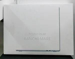 New Laptop Apple MacBook Air 2025 M4 16GB Apple M4 SSD 512GB