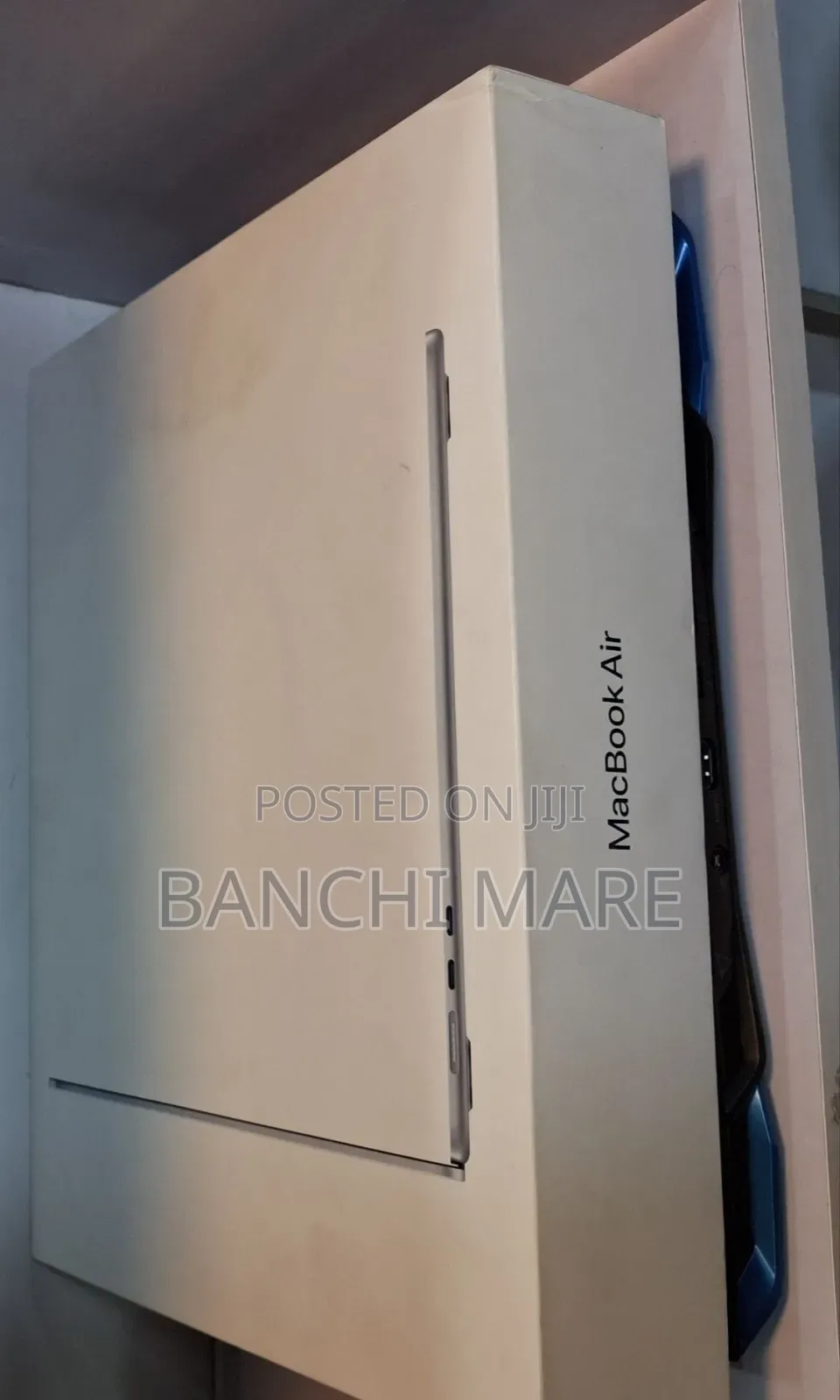 New Laptop Apple MacBook Air 2025 M4 16GB Apple M4 SSD 512GB