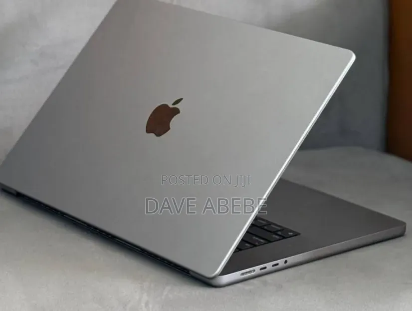New Laptop Apple MacBook Pro 2021 M1 16GB Apple M1 SSD 512GB
