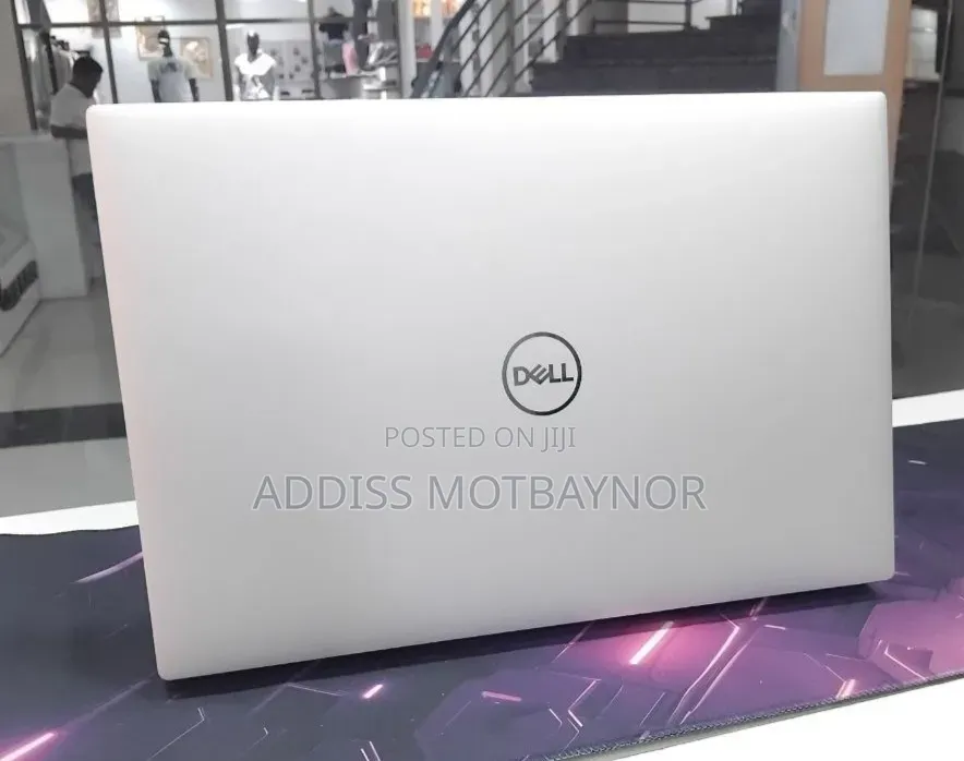 New Laptop Dell XPS 15 16GB Intel Core i7 SSD 512GB