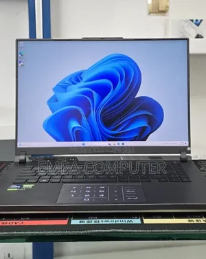 New Laptop Asus ROG Strix G16 16GB Intel Core i9 SSD 1T