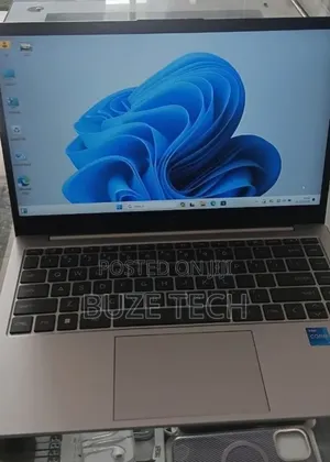 New Laptop HP Stream Notebook 16GB Intel Core i5 SSD 1T