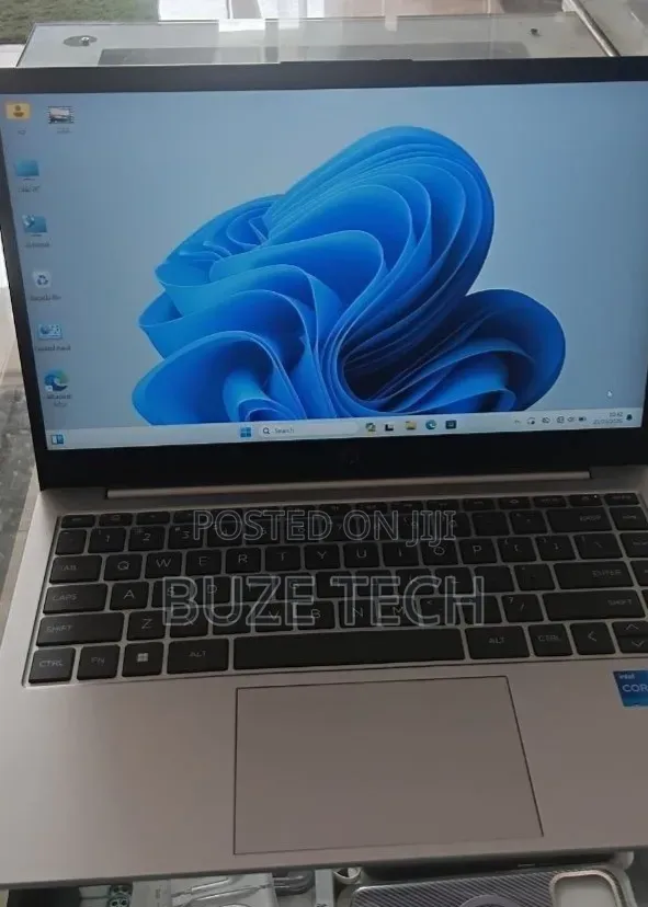 New Laptop HP Stream Notebook 16GB Intel Core i5 SSD 1T