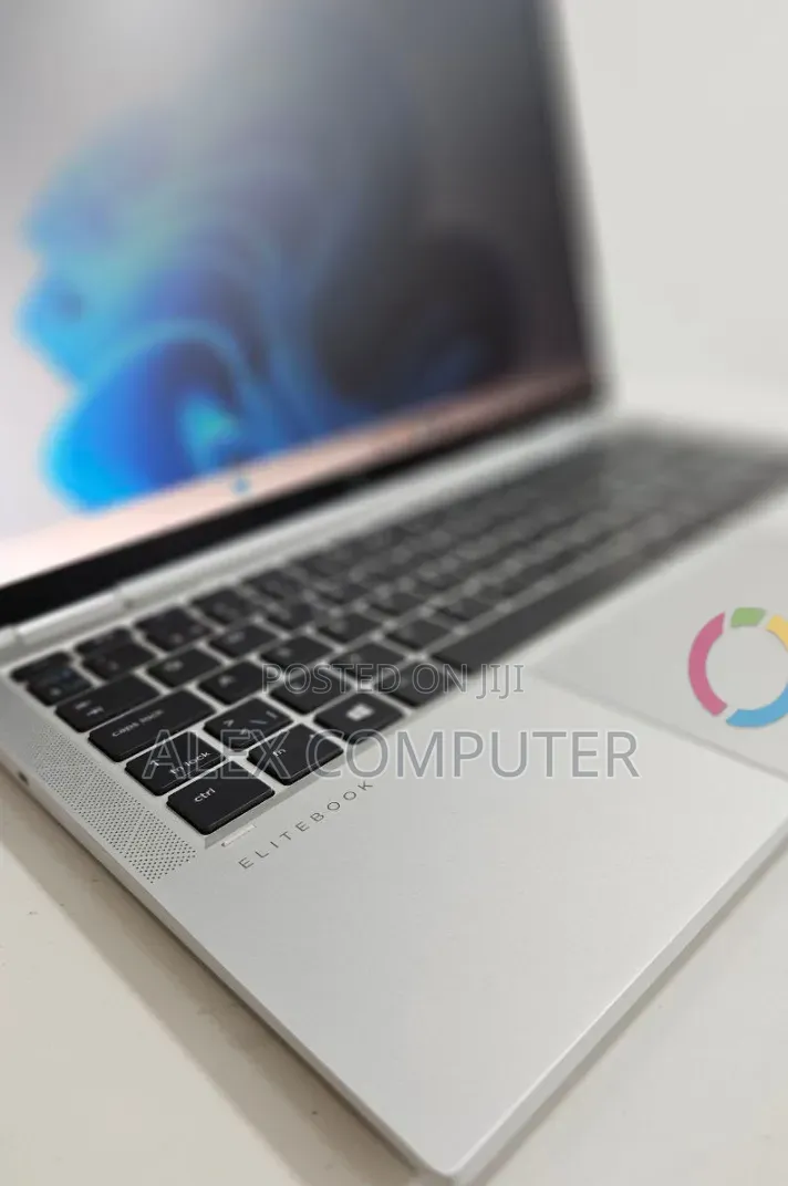 New Laptop HP EliteBook x360 1030 G8 16GB Intel Core i7 SSD 512GB