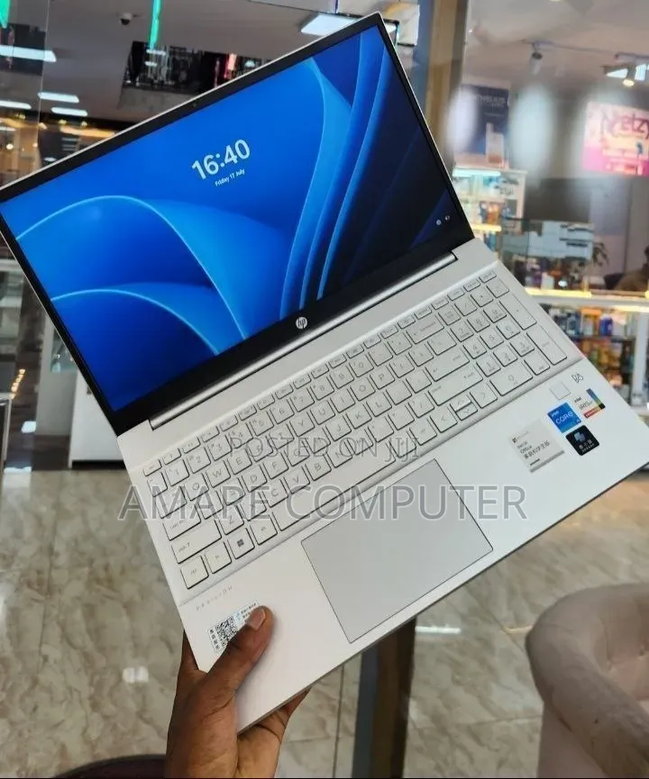 New Laptop HP Pavilion 15 16GB Intel Core i5 SSD 1T