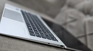 New Laptop HP EliteBook x360 1030 G8 16GB Intel Core i7 SSD 512GB