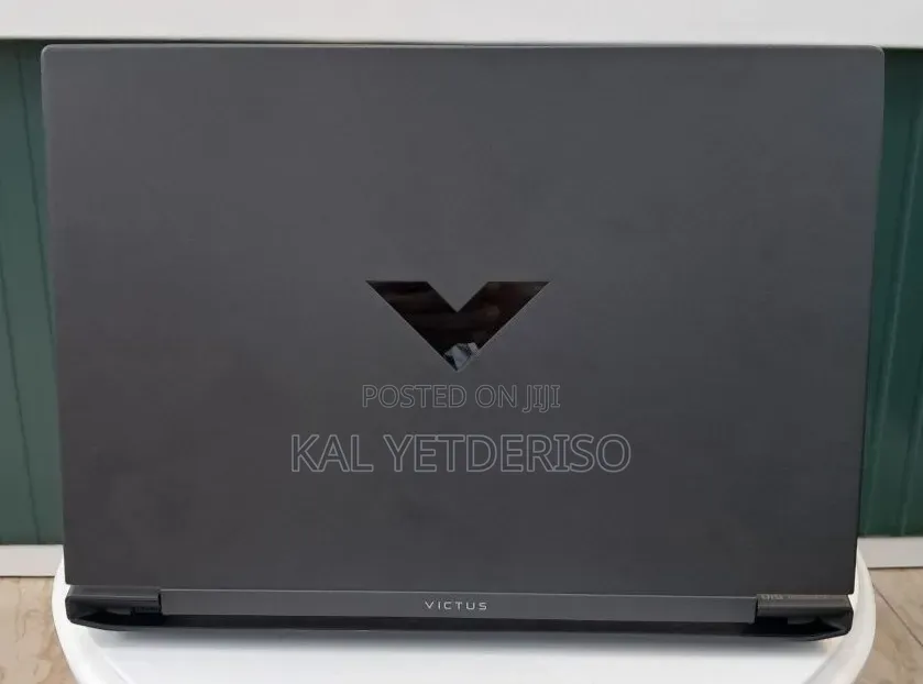 New Laptop HP Victus 15 16GB Intel Core i5 SSD 512GB