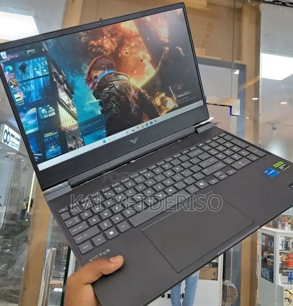 New Laptop HP Victus 15 16GB Intel Core i5 SSD 512GB