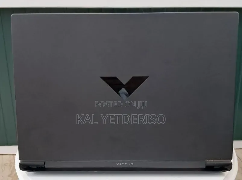 New Laptop HP Victus 15 16GB Intel Core i5 SSD 512GB