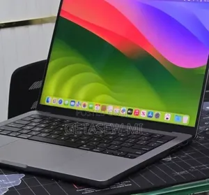 New Laptop Apple MacBook Air 2022 M2 8GB Apple M2 SSD 512GB