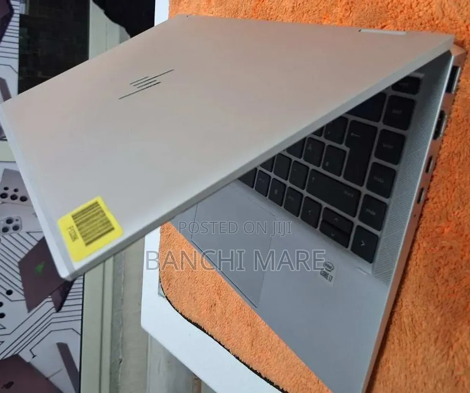 New Laptop HP EliteBook x360 1040 G7 16GB Intel Core i7 SSD 512GB