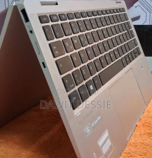 New Laptop HP EliteBook x360 1040 G7 16GB Intel Core i7 SSD 512GB