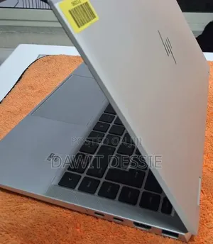New Laptop HP EliteBook x360 1040 G7 16GB Intel Core i7 SSD 512GB