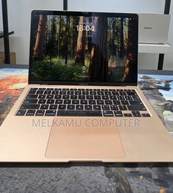 New Laptop Apple MacBook Air 2020 M1 8GB Apple M1 SSD 256GB