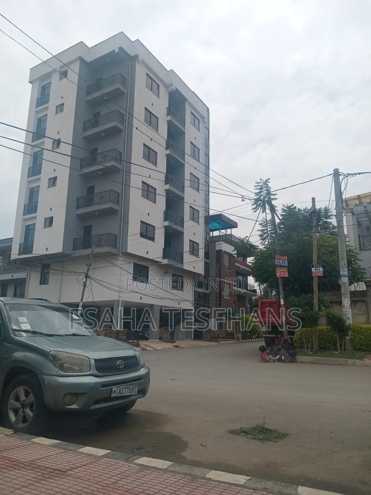 3bdrm Apartment in Apartment, Bole for rent