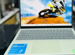 New Laptop Dell 16GB Intel Core i5 SSD 512GB