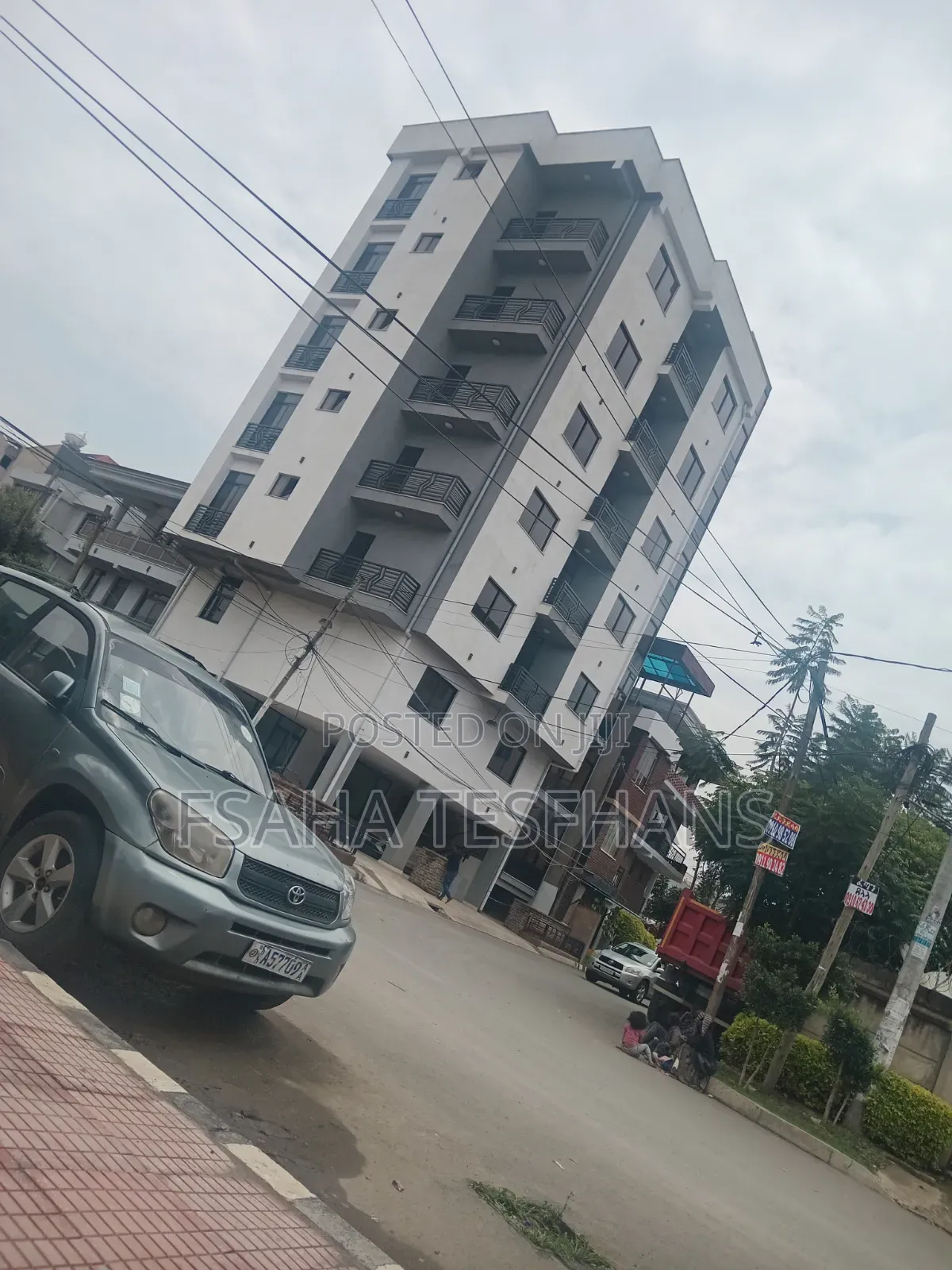 3bdrm Apartment in Apartment, Bole for rent