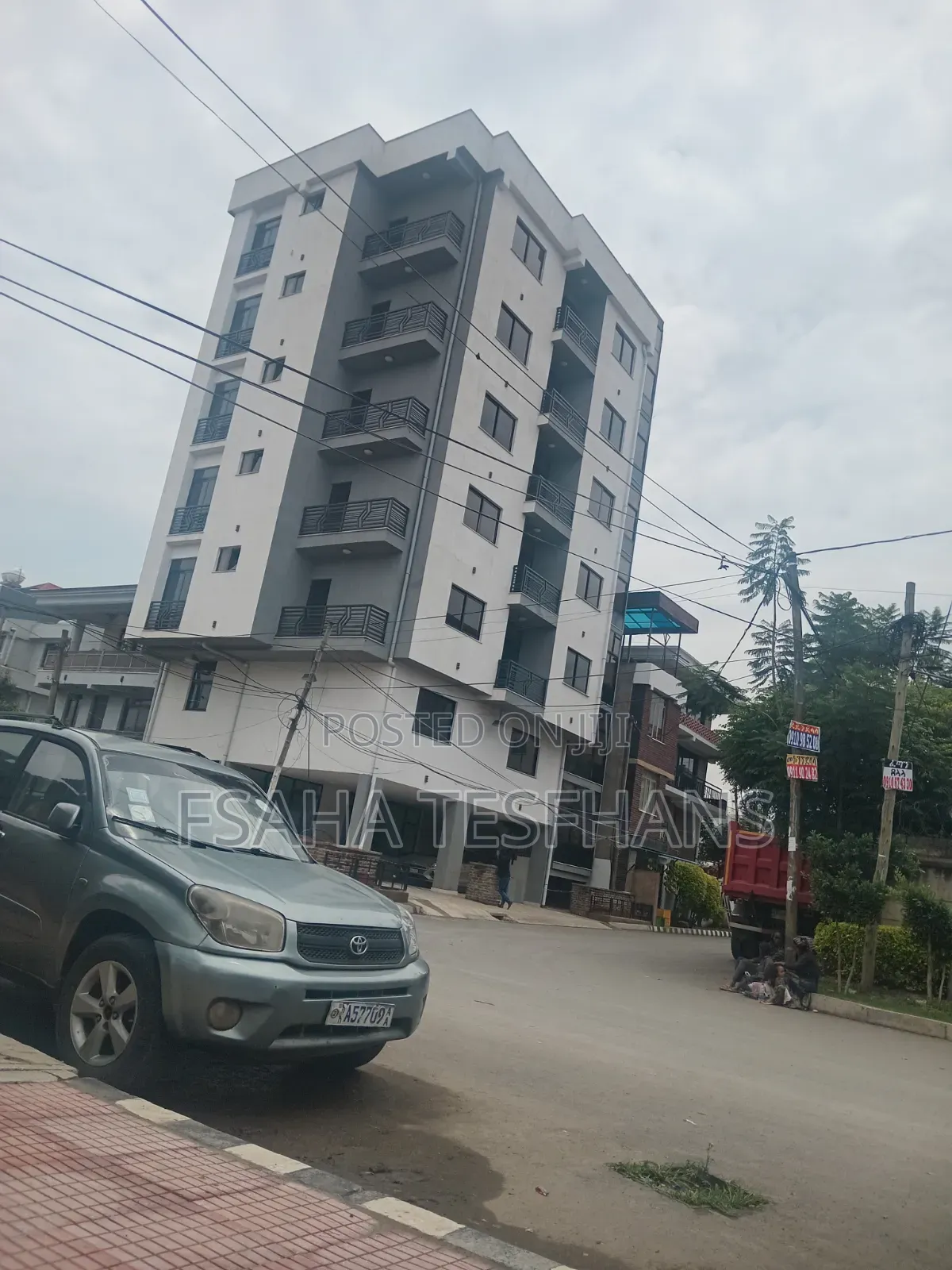 3bdrm Apartment in Apartment, Bole for rent