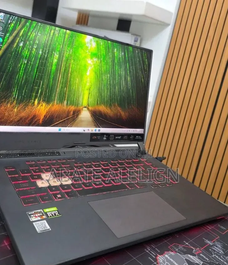 New Laptop Asus ROG Strix G15 16GB AMD Ryzen 9 SSD 512GB