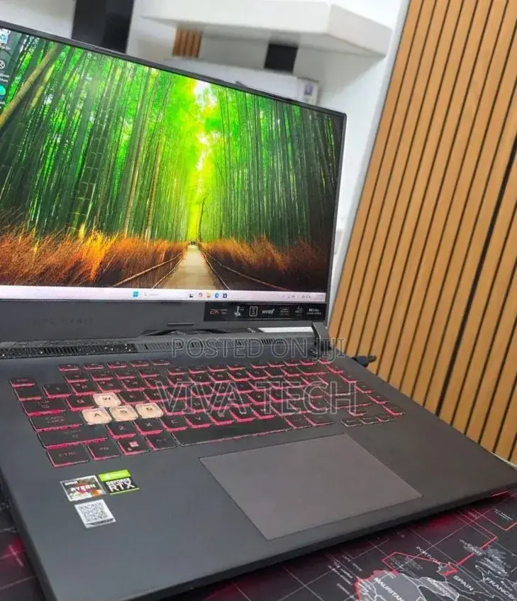 New Laptop Asus ROG Strix G15 16GB AMD Ryzen 9 SSD 512GB