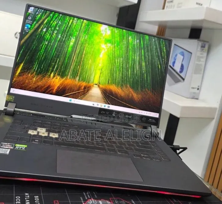 New Laptop Asus ROG Strix G15 16GB AMD Ryzen 9 SSD 512GB