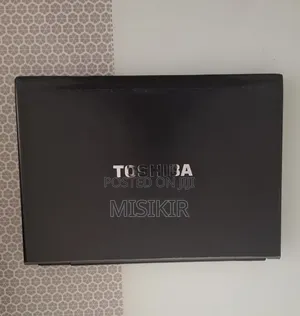 Laptop Toshiba Protege R930 4GB Intel Core i5 HDD 500GB