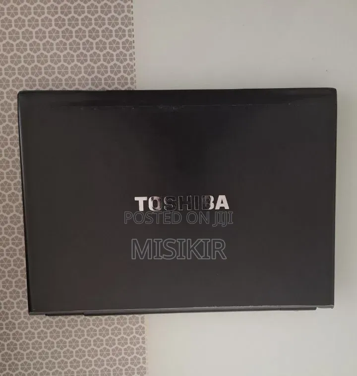 Laptop Toshiba Protege R930 4GB Intel Core i5 HDD 500GB
