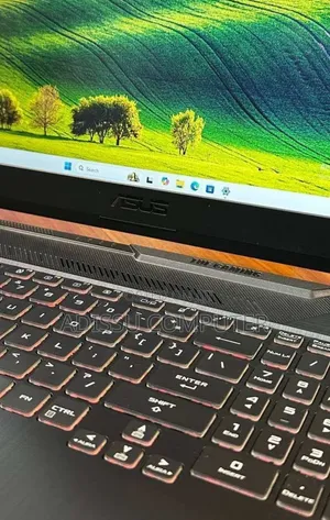 New Laptop Asus 16GB Intel Core i7 SSD 512GB