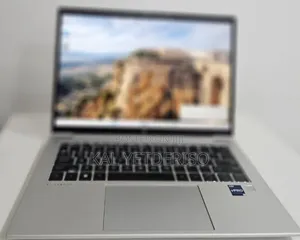 New Laptop HP EliteBook 840 G9 16GB Intel Core i5 SSD 512GB