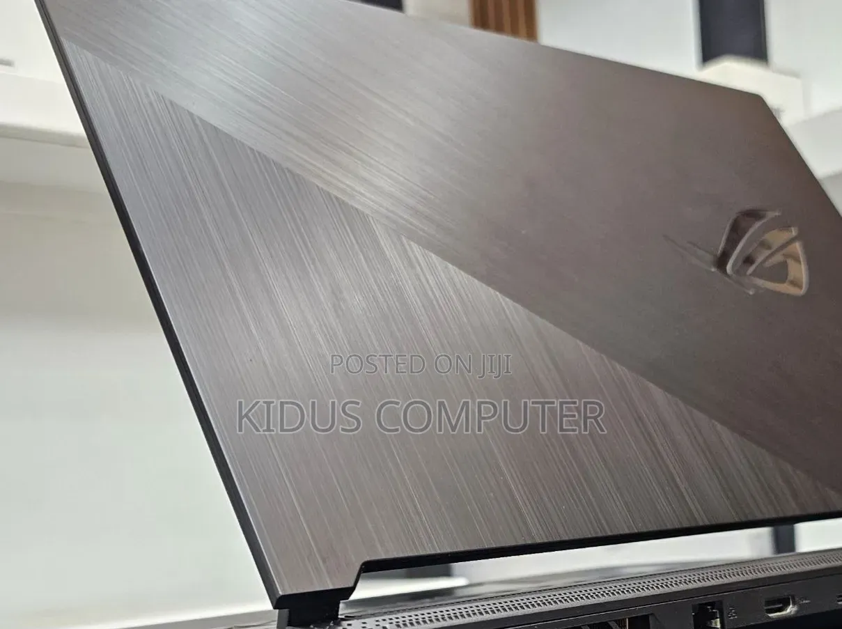 New Laptop Asus ROG Strix G16 G614 32GB AMD Ryzen 9 SSD 512GB