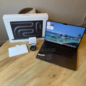 New Laptop Apple 256GB SSD 1T