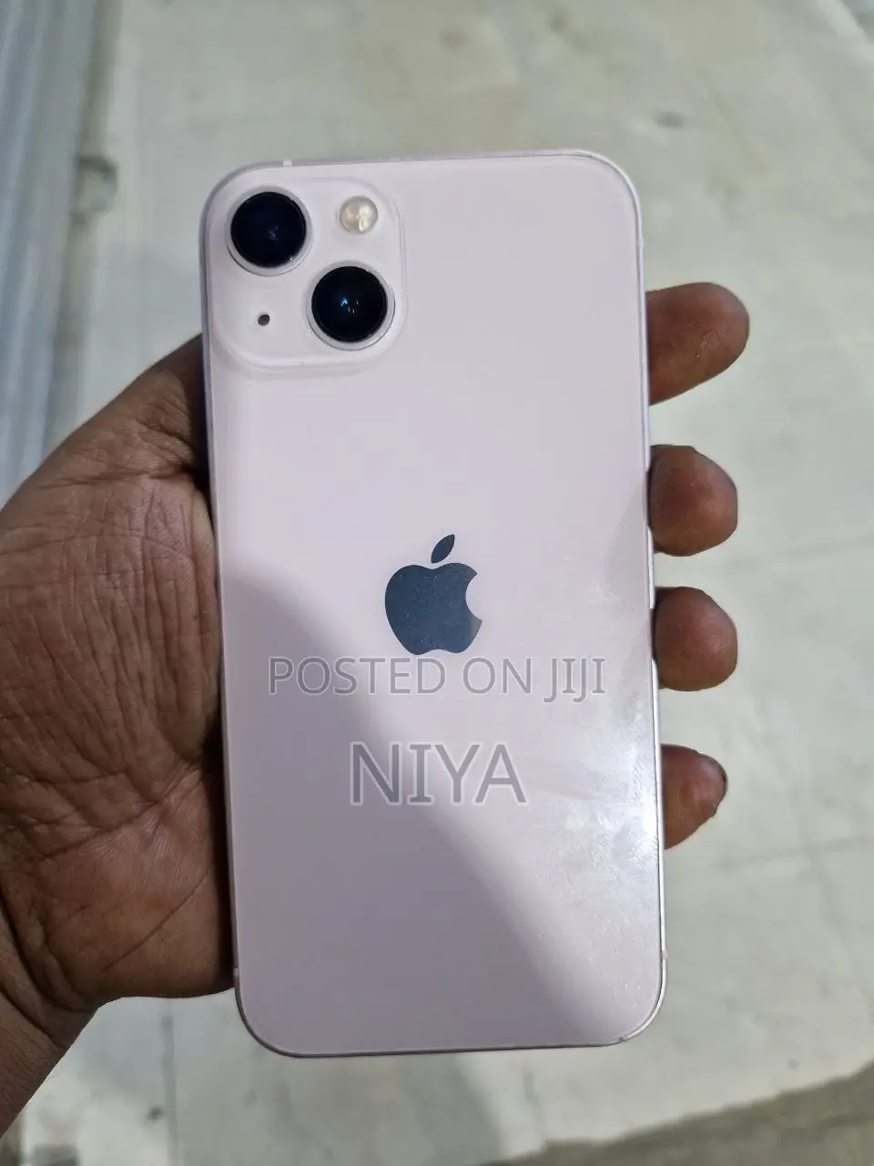 Apple iPhone 13 128 GB Pink