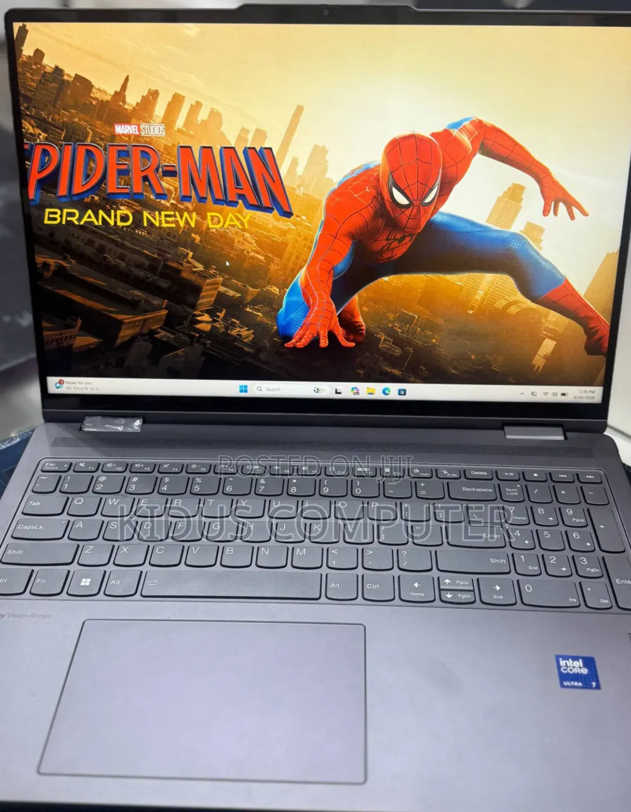New Laptop Lenovo Yoga C930 16GB Intel Core Ultra 7 SSD 512GB