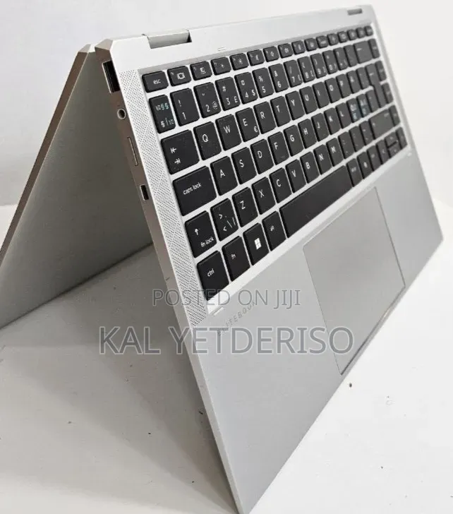 New Laptop HP EliteBook 1040 G8 16GB Intel Core i7 SSD 512GB