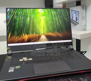 New Laptop Asus ROG Strix G15 32GB AMD Ryzen 9 SSD 512GB